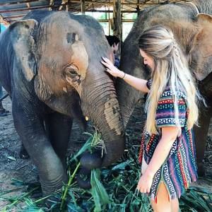 Meet your Posher, Emmy